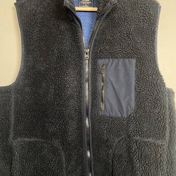 Abercrombie & Fitch Mens Size XL Navy Blue Sherpa Vest Jacket Pockets Breathable - Picture 3 of 10